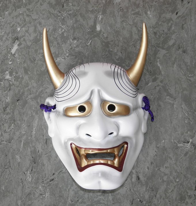 Hannja maske - Porcelain