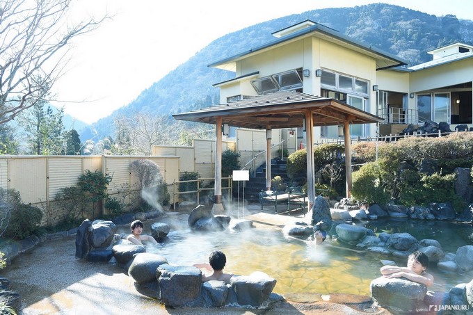 Flere afdelinger i denne onsen